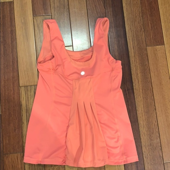 Lululemon coral tank with pleated back. EUC Sz 6 - Picture 1 of 3